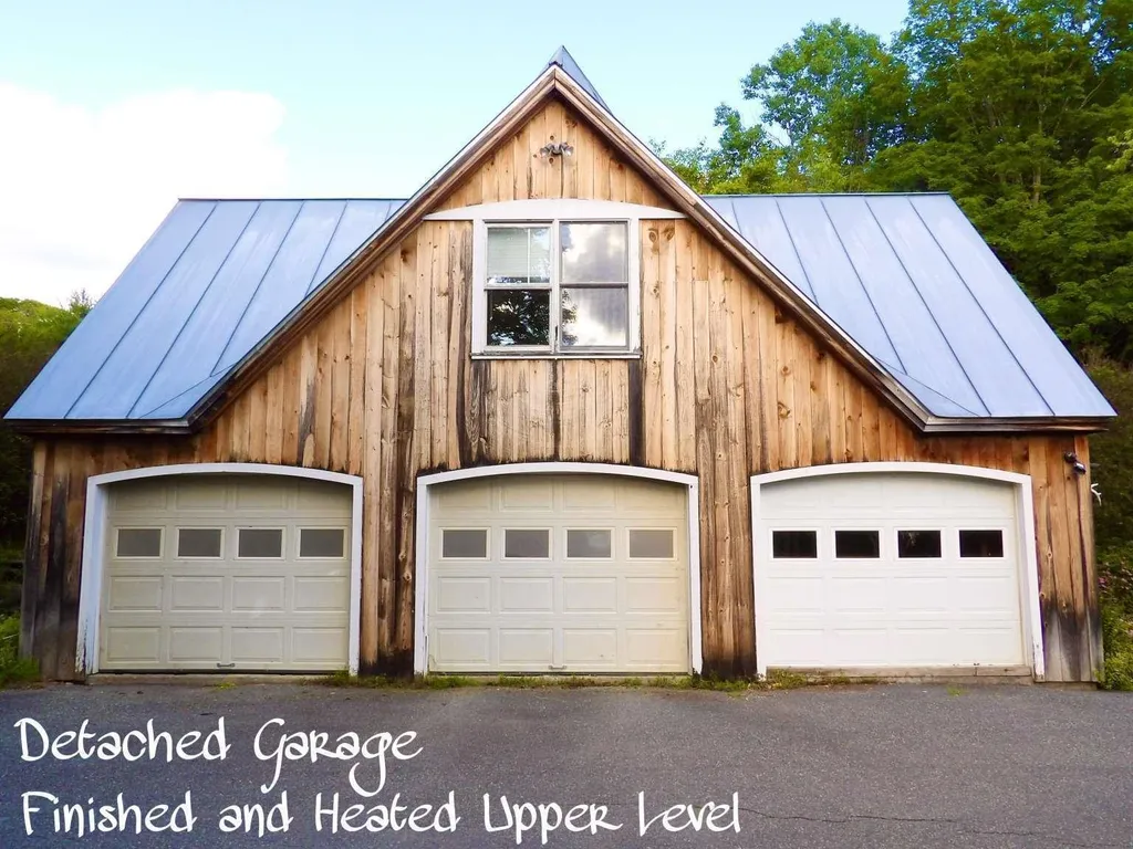 74 Alger Brook Road Strafford VT 05070