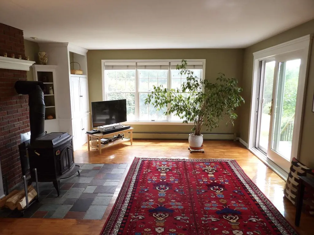 74 Alger Brook Road Strafford VT 05070