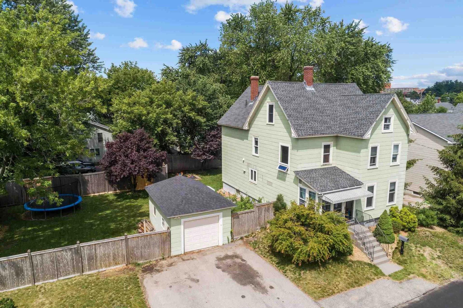302 Knowlton Street Manchester NH 03103