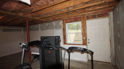 596 Swanzey Lake Road Swanzey NH 03446