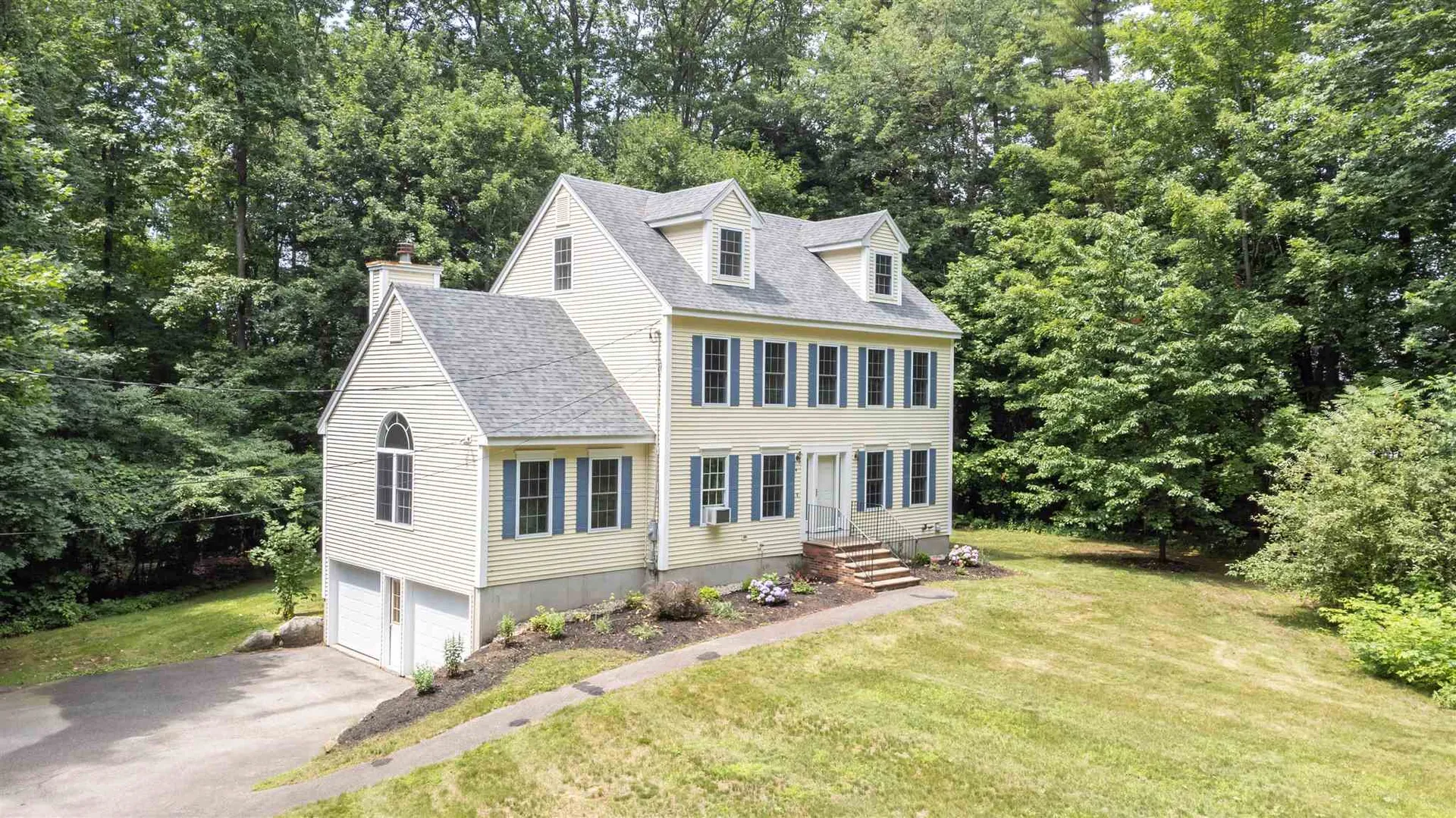 9 Hastings Drive Hampstead NH 03841