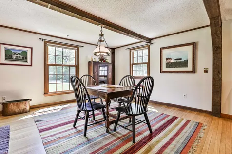 17 Douglas Drive Amherst NH 03031