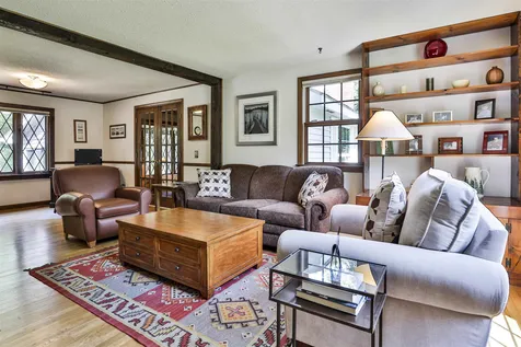 17 Douglas Drive Amherst NH 03031