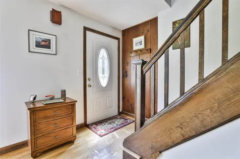 17 Douglas Drive Amherst NH 03031