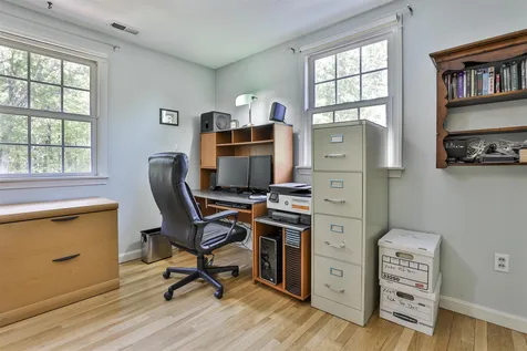 17 Douglas Drive Amherst NH 03031