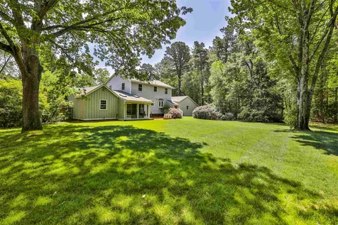 17 Douglas Drive Amherst NH 03031