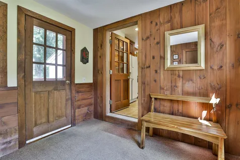 17 Douglas Drive Amherst NH 03031
