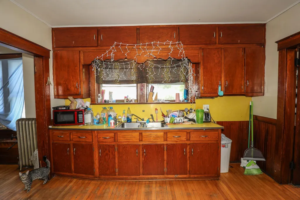 25 Trinity Street Claremont NH 03743
