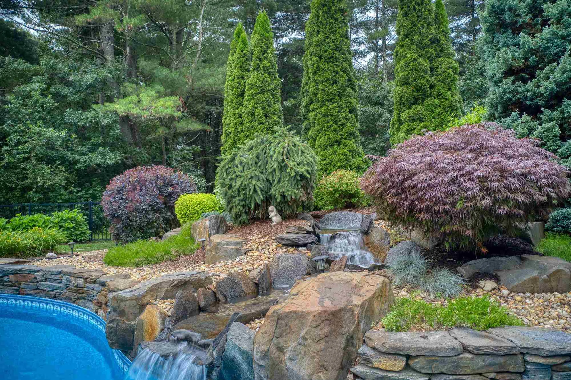 46 Buckingham Drive Londonderry NH 03053