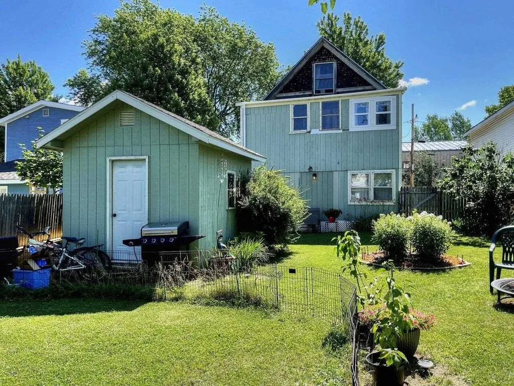 87 Saint Louis Street Burlington VT 05401