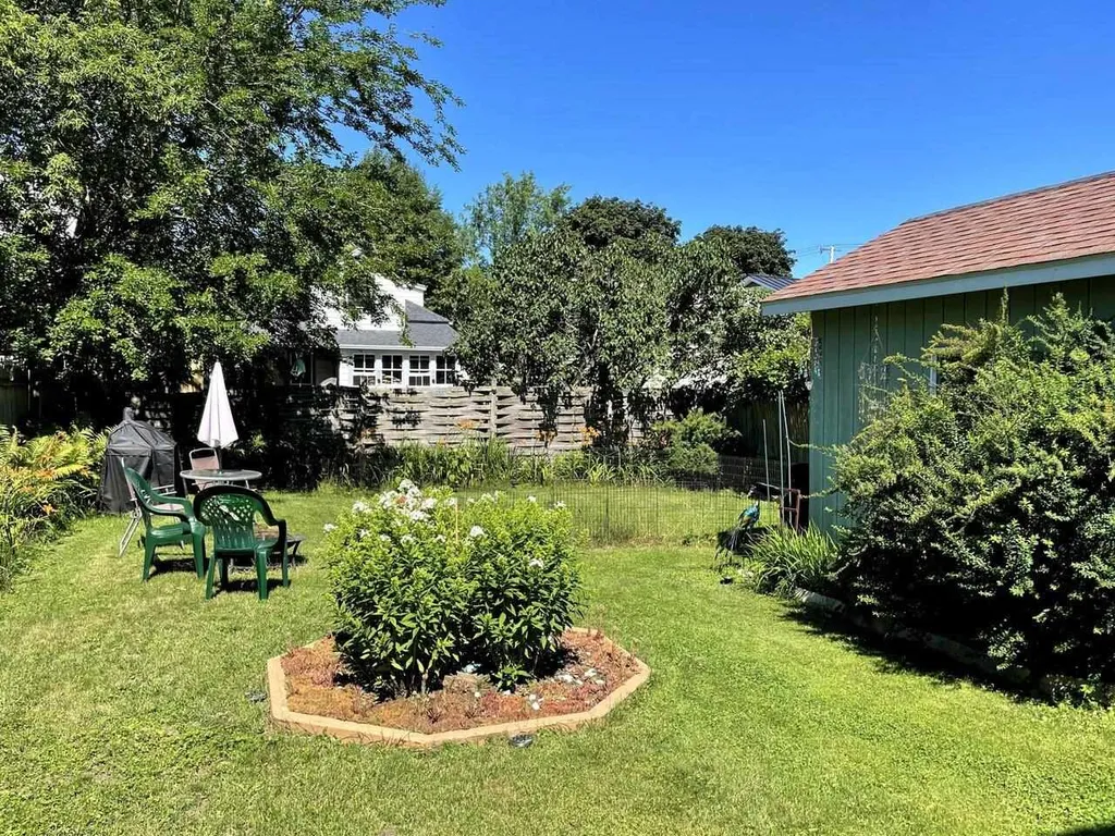 87 Saint Louis Street Burlington VT 05401