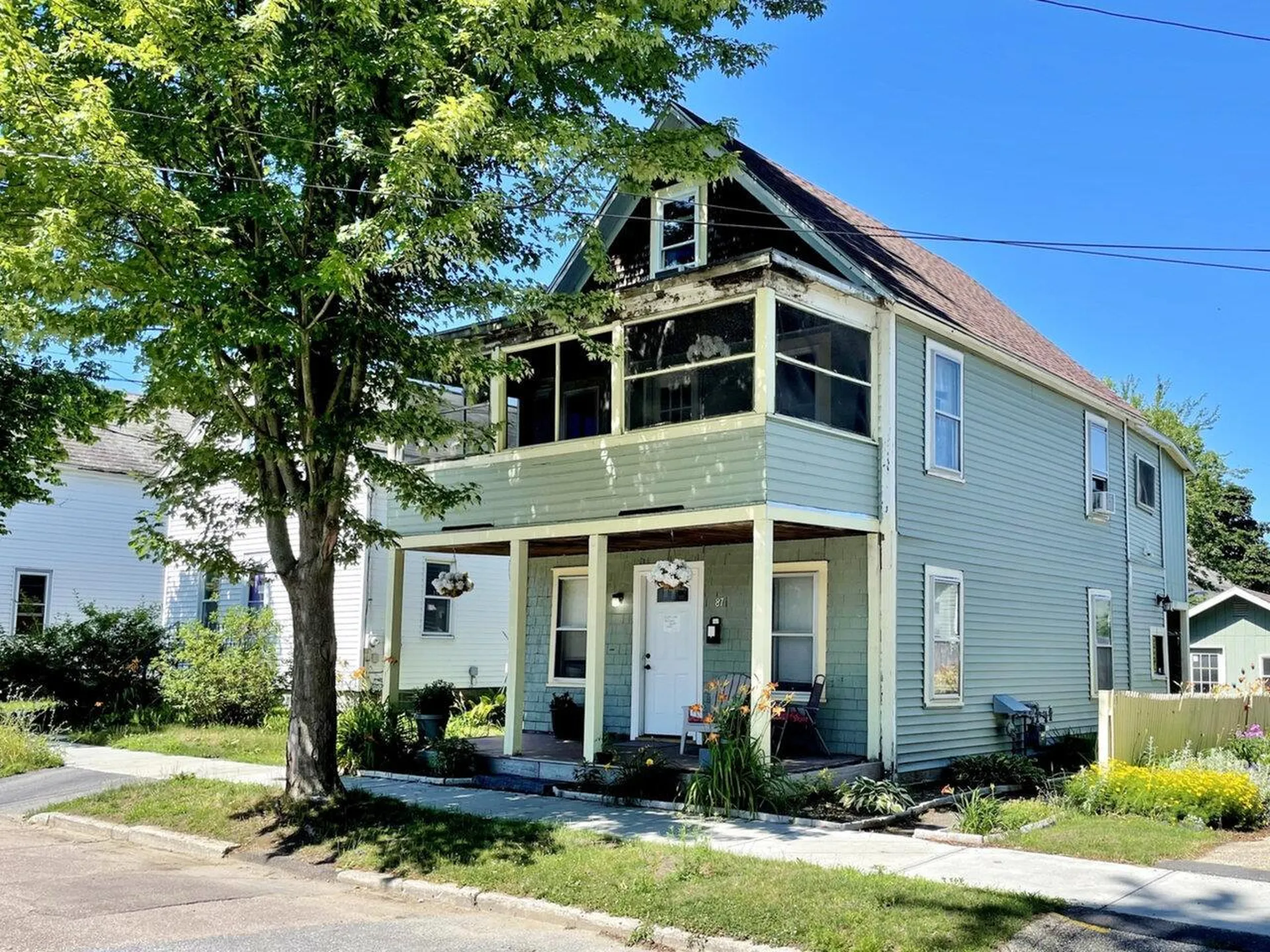 87 Saint Louis Street Burlington VT 05401