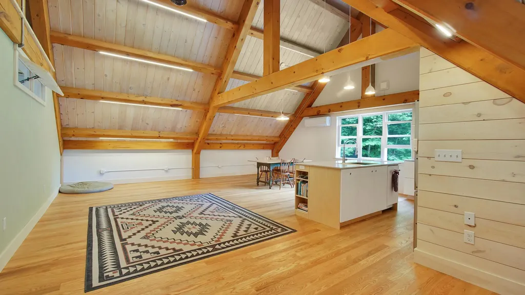 525 Moulton Drive Huntington VT 05462