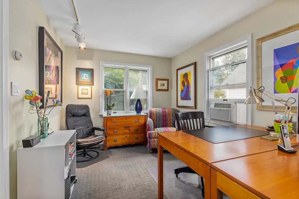 13 Laurel Lane New Castle NH 03854