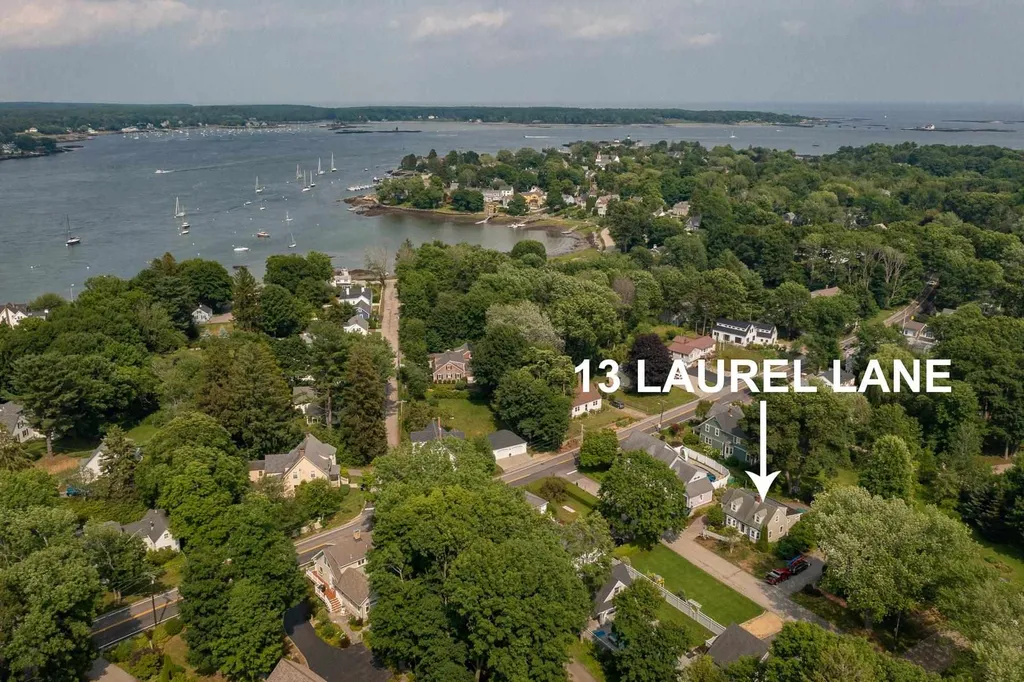 13 Laurel Lane New Castle NH 03854