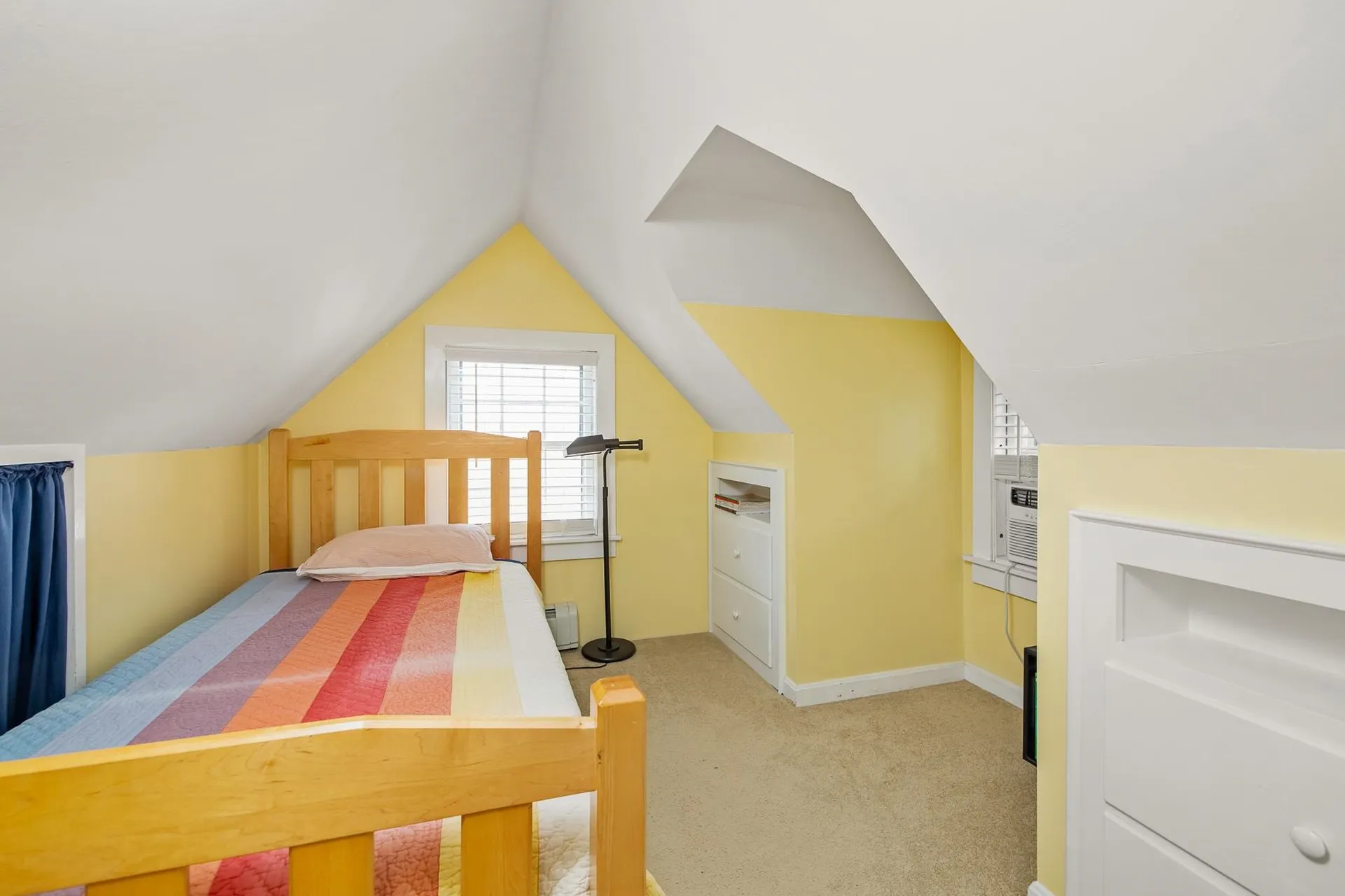 13 Laurel Lane New Castle NH 03854