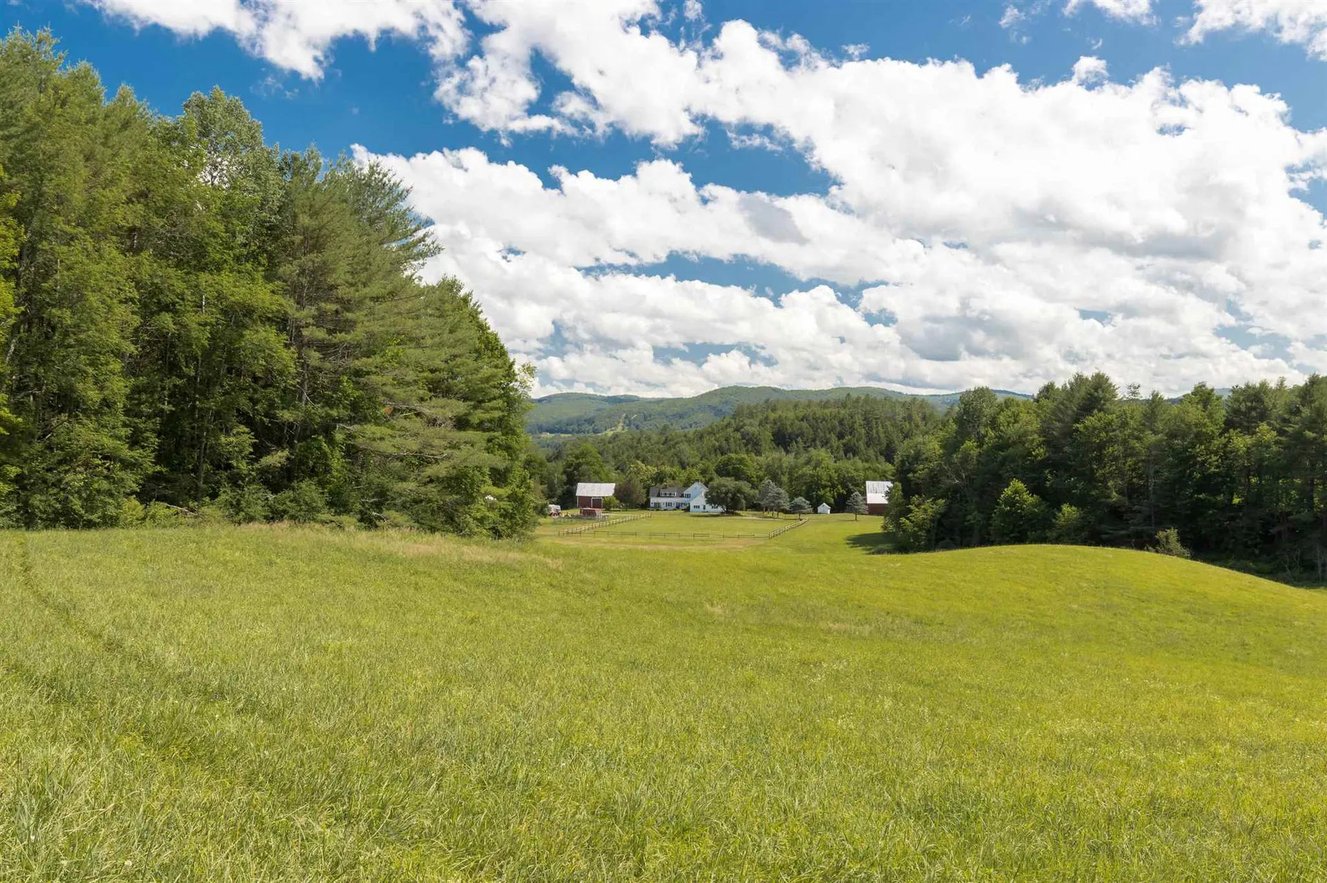 6950 Vt Route 14 Royalton VT 05068