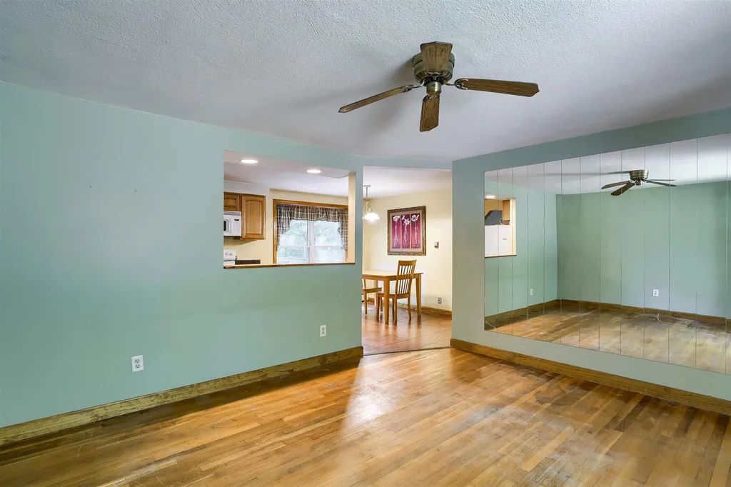 402 Tirrell Hill Road Goffstown NH 03045