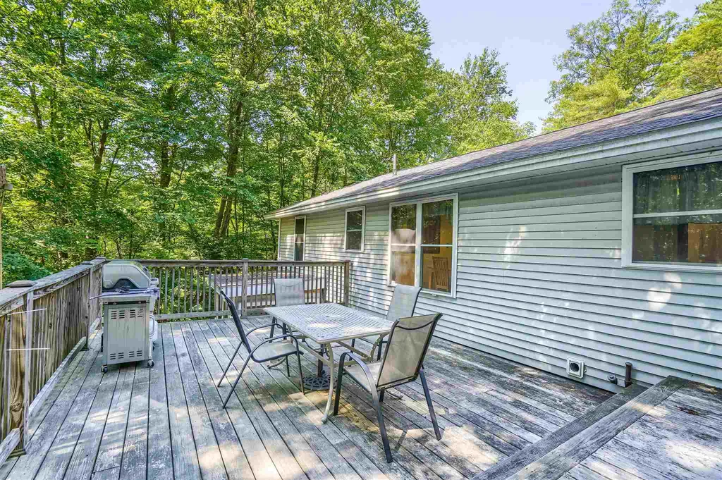 402 Tirrell Hill Road Goffstown NH 03045