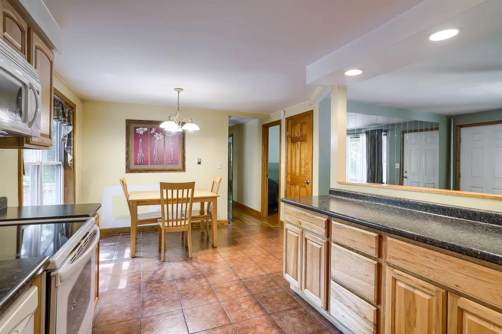 402 Tirrell Hill Road Goffstown NH 03045