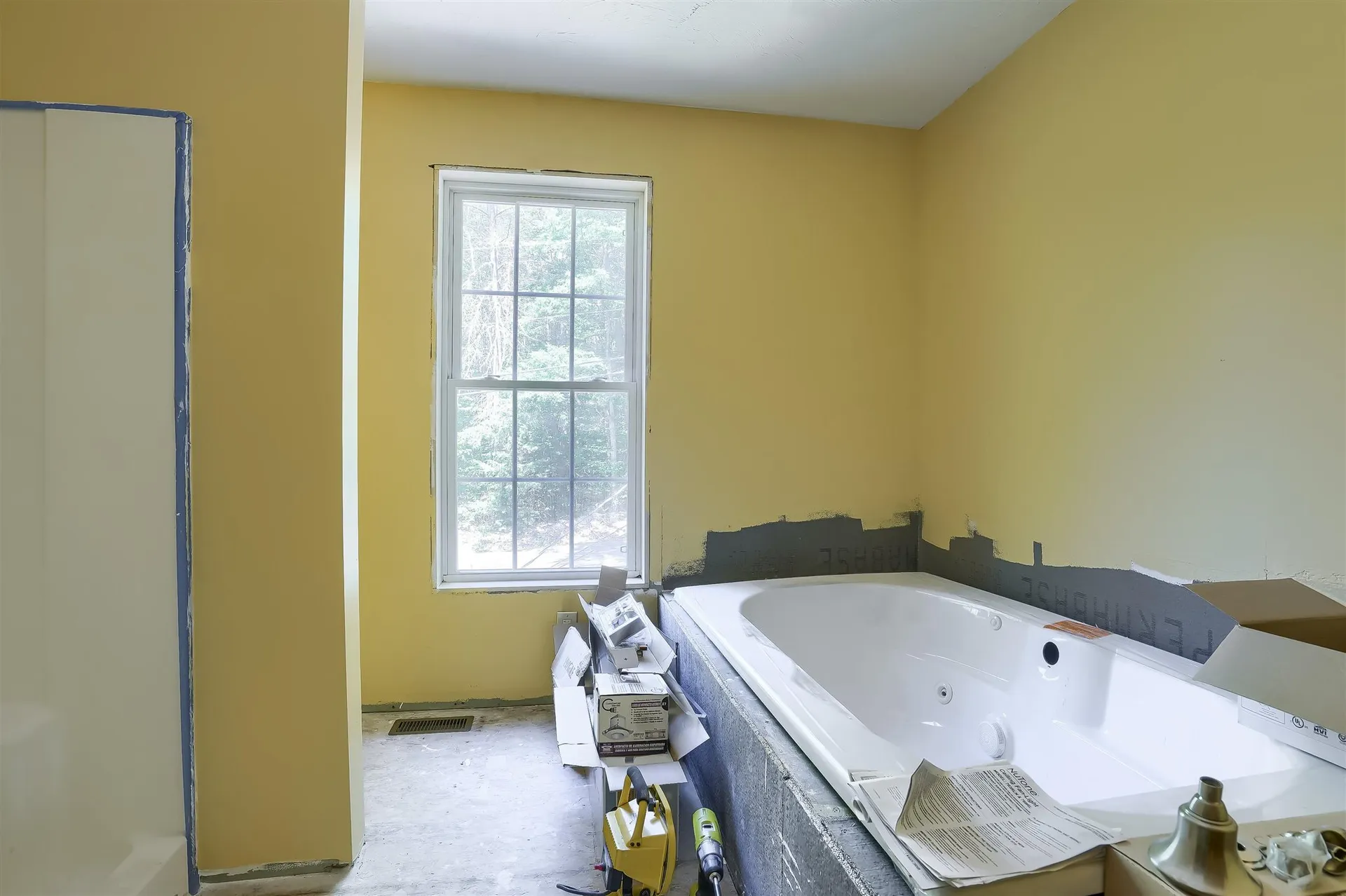 402 Tirrell Hill Road Goffstown NH 03045