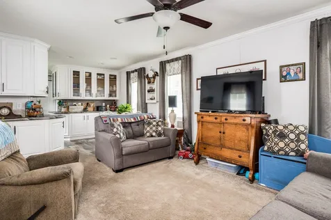 693 Sherwood Glen Somersworth NH 03878