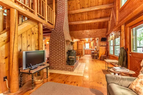 294 Forest Acres Road New London NH 03257