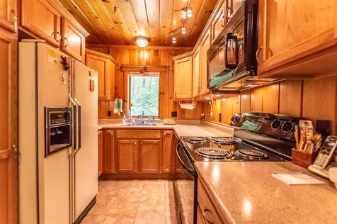 294 Forest Acres Road New London NH 03257