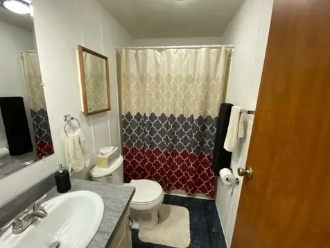 63 Colonial Village Somersworth NH 03878