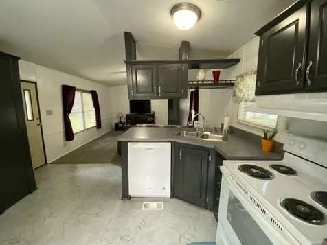 63 Colonial Village Somersworth NH 03878