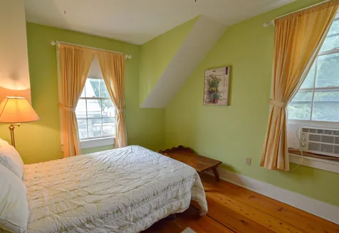 558 Main Street Chester VT 05143