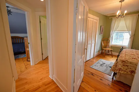 558 Main Street Chester VT 05143