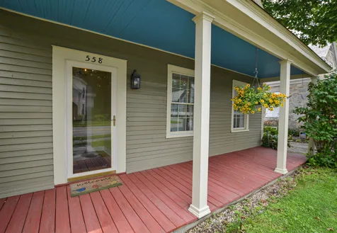 558 Main Street Chester VT 05143