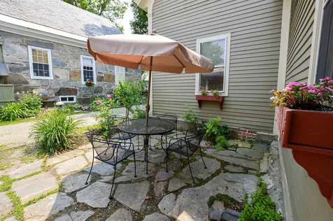 558 Main Street Chester VT 05143