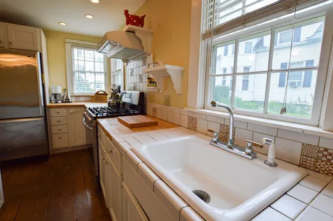 558 Main Street Chester VT 05143