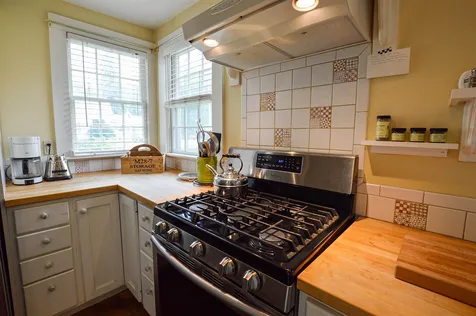 558 Main Street Chester VT 05143