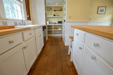 558 Main Street Chester VT 05143