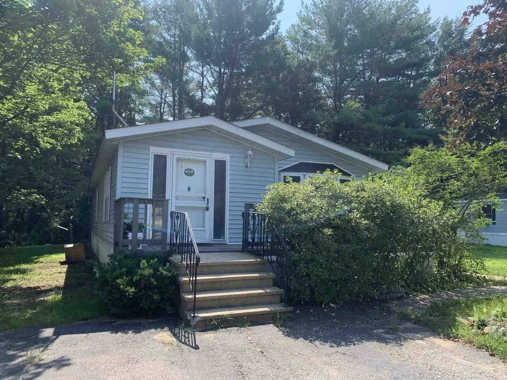 136 Daffodil Hill Lane Rochester NH 03868