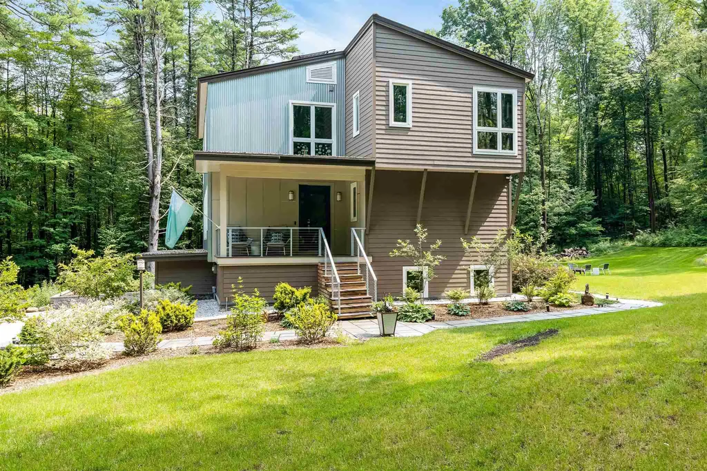 343 Lincoln Road Williston VT 05495
