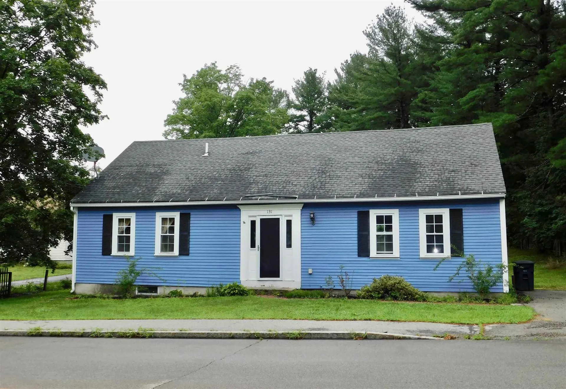 131 Manchester Street Nashua NH 03064