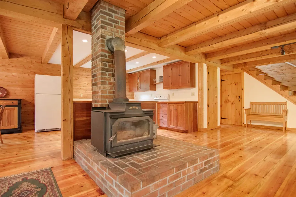 105 Tree Top Estates Haverhill NH 03785