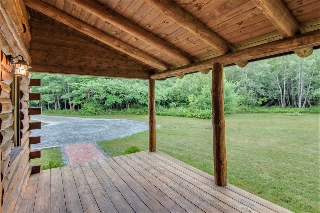 105 Tree Top Estates Haverhill NH 03785