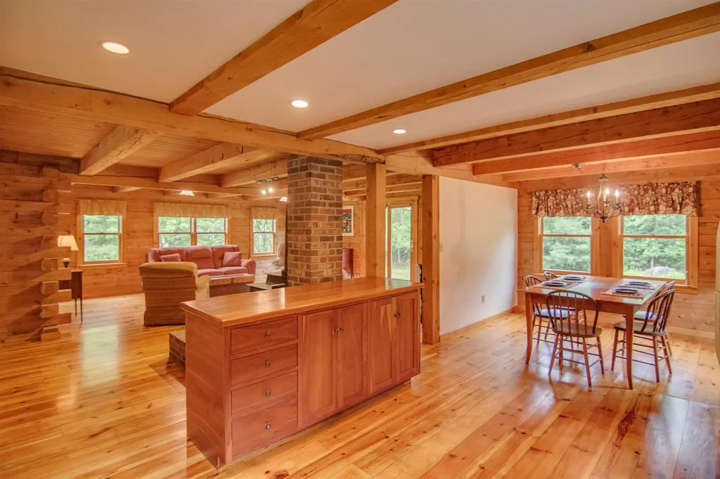105 Tree Top Estates Haverhill NH 03785