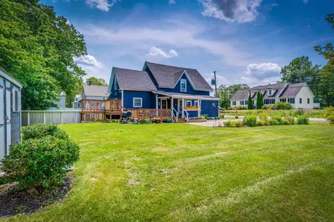 9 Dame Road Newmarket NH 03857