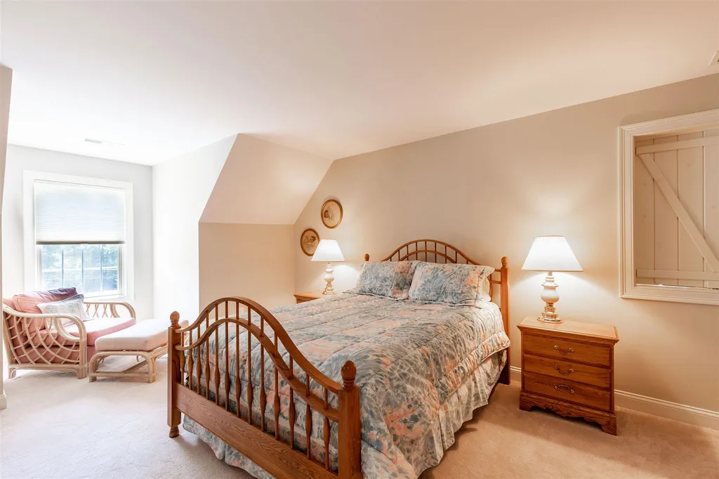 26 Cummings Cove Road Meredith NH 03253