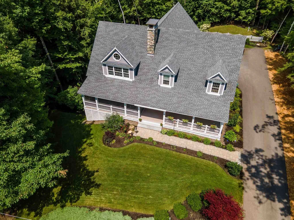 26 Cummings Cove Road Meredith NH 03253