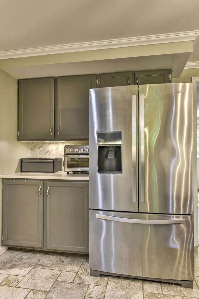 39 Zinn Road Chesterfield NH 03462