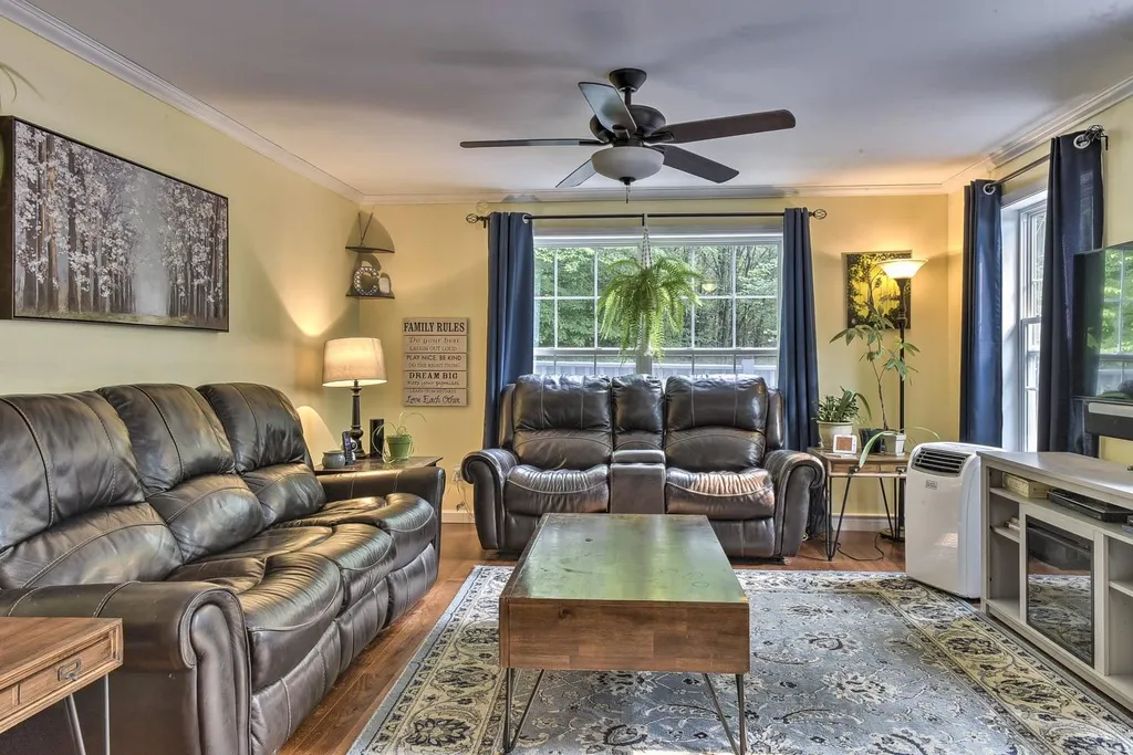 39 Zinn Road Chesterfield NH 03462