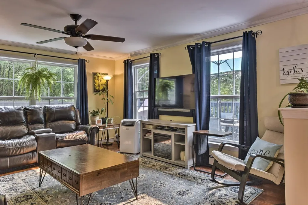39 Zinn Road Chesterfield NH 03462