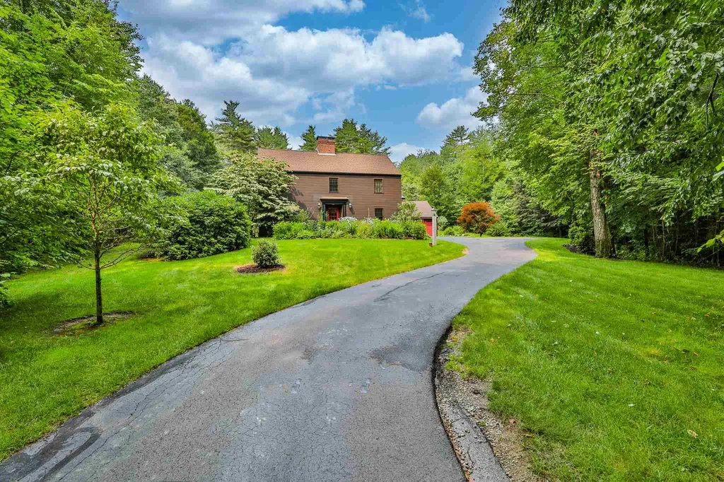 106 Blanford Place Bedford NH 03110